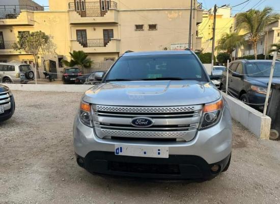 Ford Exporole limite 7 palace