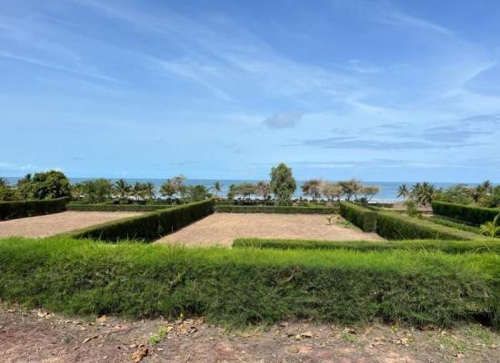 À vendre : magnifique terrain de 534 m² avec vue sur mer à Cap Skirring.